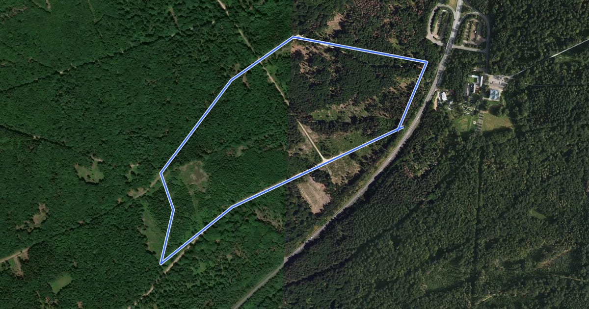 Маршрут Rundwanderweg Ahornblatt на спутниковом снимке