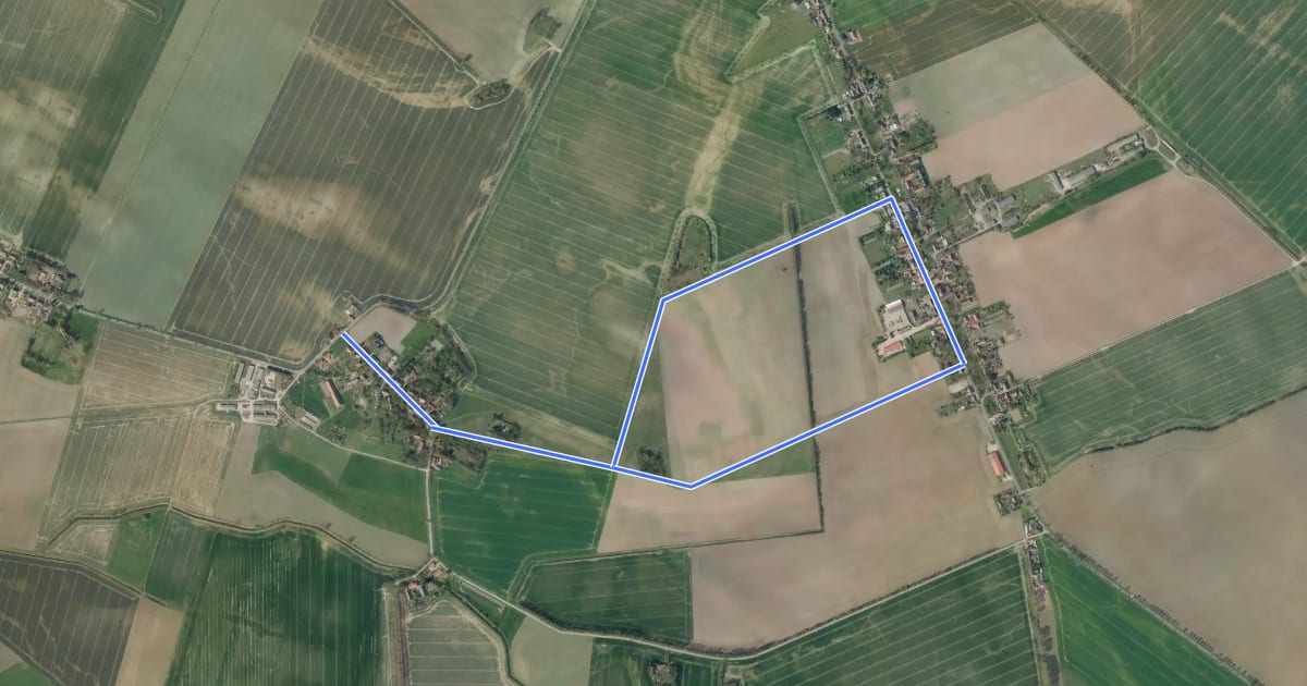 Маршрут Rundwanderweg Altwustrow Neulietzegöricke на спутниковом снимке