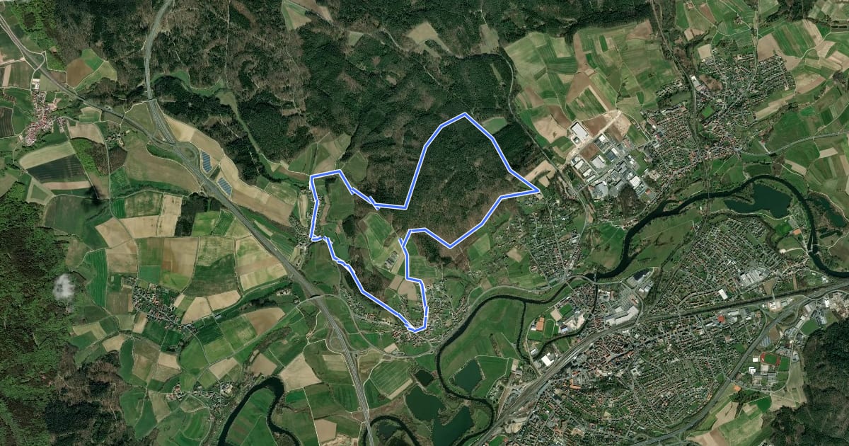 Маршрут Rundwanderweg Aussichtsturm Lichtenfels на спутниковом снимке