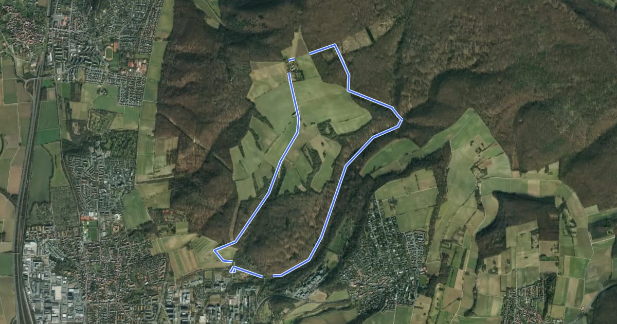 Маршрут Rundwanderweg Bilingshäuser Schlucht – Tour baunes Quadrat на спутниковом снимке