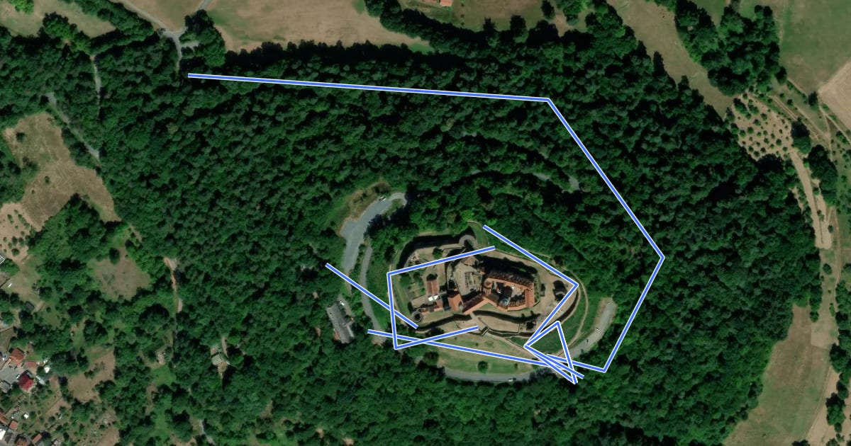 Маршрут Rundwanderweg Breuberg Burg Breuberg 1: Burg-Weg на спутниковом снимке