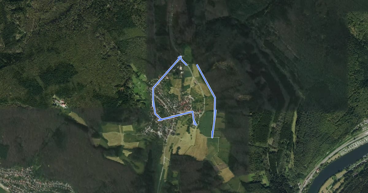 Маршрут Rundwanderweg Darsberger Kapelle 6: Panorama-Weg на спутниковом снимке