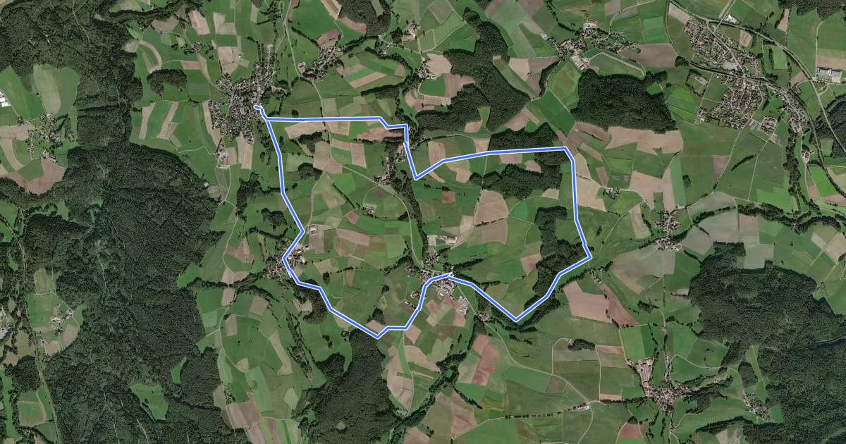 Маршрут Rundwanderweg Emtmannsberg 3 "Runde durch das Ölschnitztal" на спутниковом снимке