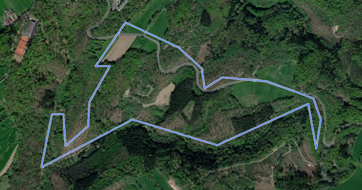 Маршрут Rundwanderweg F3 на спутниковом снимке
