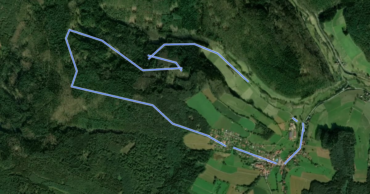 Маршрут Rundwanderweg Güttersbach 5: Fuchseichen-Weg на спутниковом снимке
