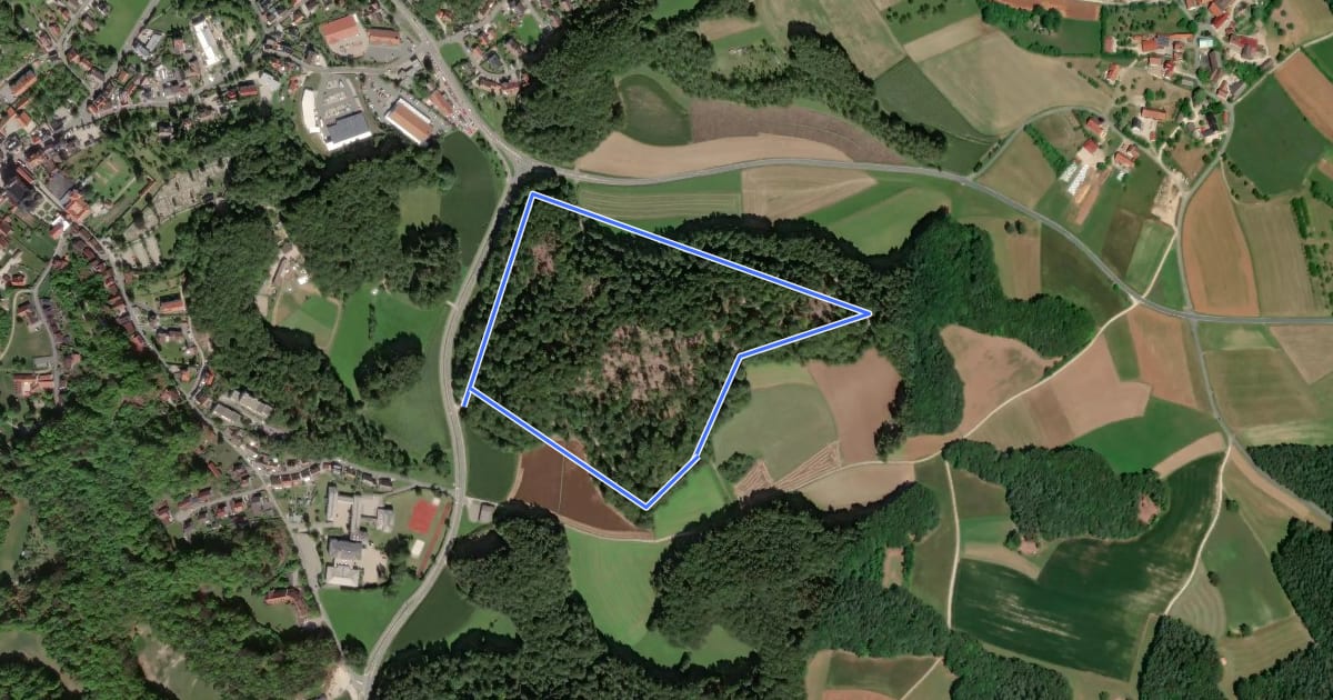 Маршрут Rundwanderweg Gößweinstein-Breitenbergweg на спутниковом снимке