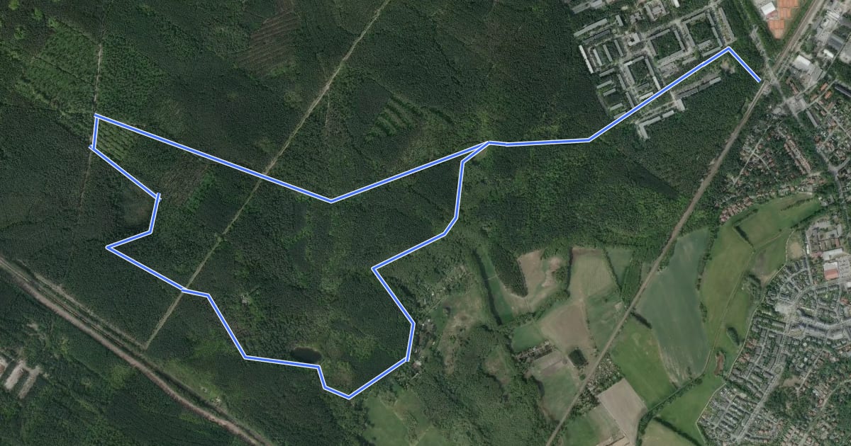 Маршрут Rundwanderweg Großer Ravensberg на спутниковом снимке
