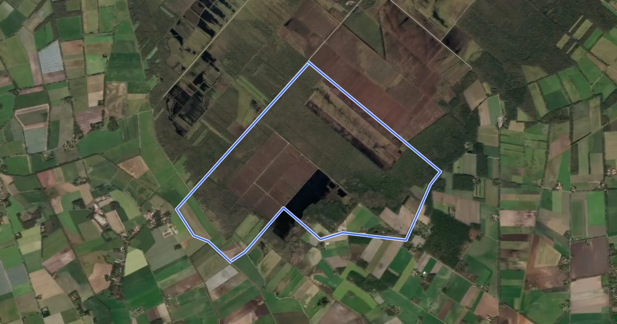 Маршрут Rundwanderweg Großes Uchter Moor на спутниковом снимке
