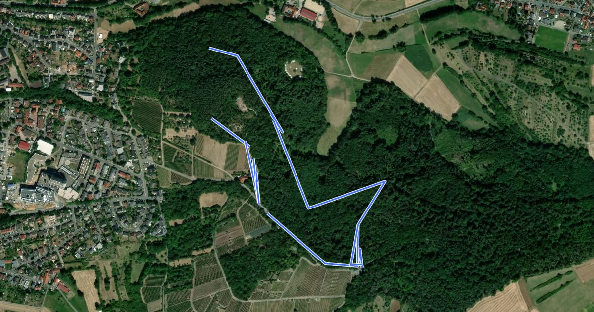 Маршрут Rundwanderweg Groß-Umstadt Am Hainrichsberg 1: Knosberg-Weg на спутниковом снимке
