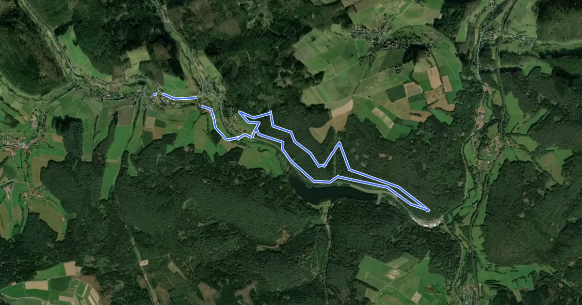 Маршрут Rundwanderweg Hüttental 5: Schmittbergweg на спутниковом снимке