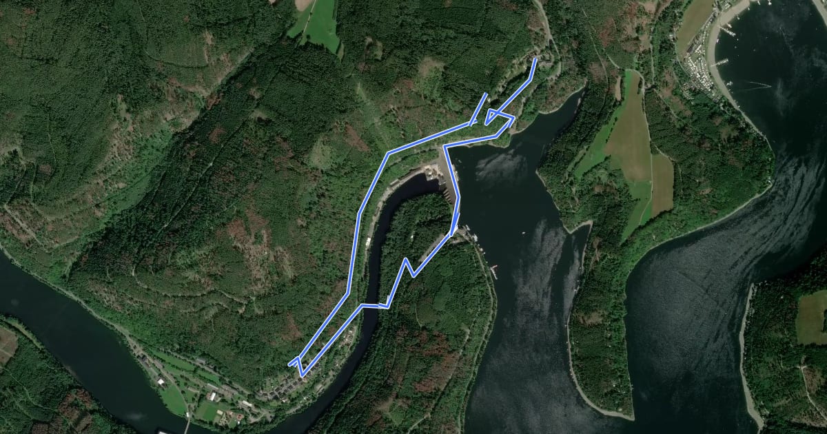 Маршрут Rundwanderweg H4 на спутниковом снимке