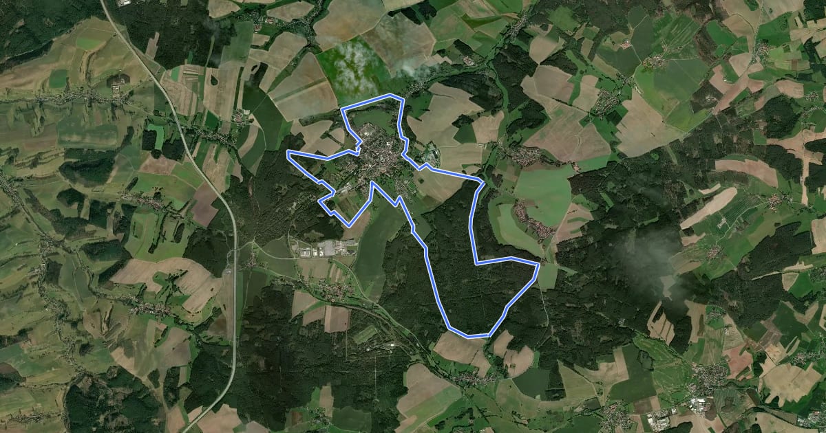 Маршрут Rundwanderweg Münchenbernsdorf на спутниковом снимке
