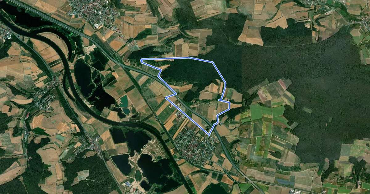 Маршрут Rundwanderweg Oberhaid rot на спутниковом снимке