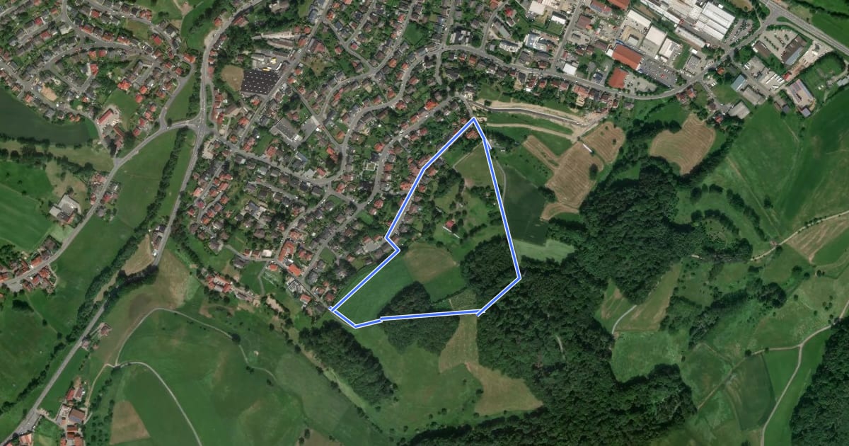 Маршрут Rundwanderweg Reichelsheim Teufelstein 1: Hochgerichtsweg на спутниковом снимке
