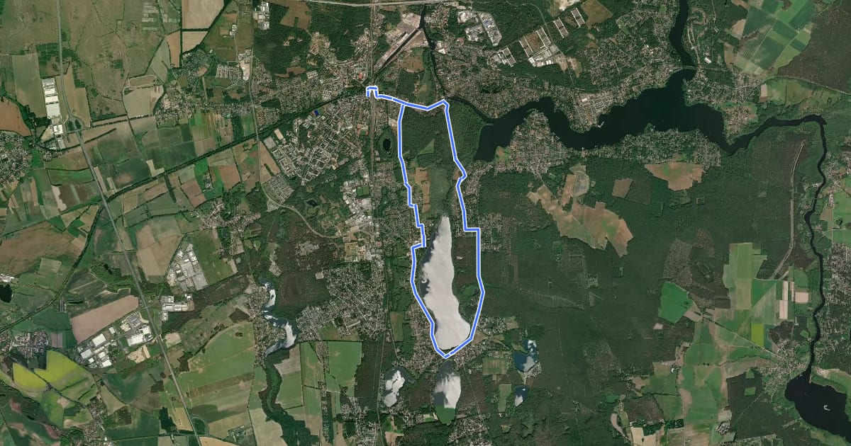 Маршрут Rundwanderweg Zeesener See на спутниковом снимке
