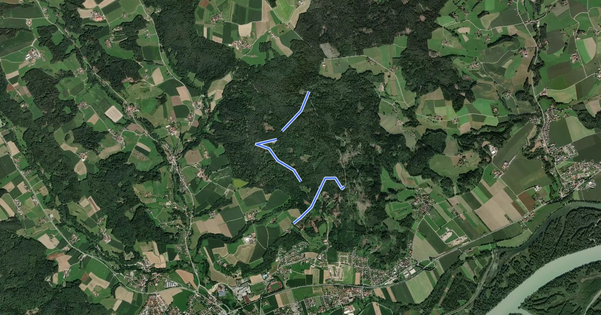 Маршрут Rundweg 1 Kapellenweg на спутниковом снимке