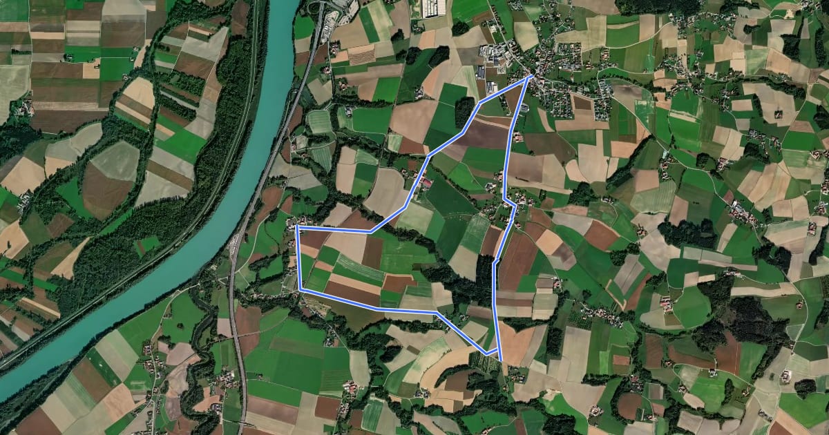 Маршрут Rundweg Übers Oberholz nach Dietrichshofen на спутниковом снимке