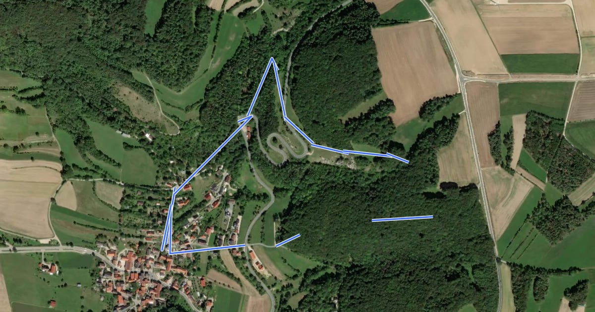 Маршрут Rundweg Eulenstein und Jungfernhöhle на спутниковом снимке