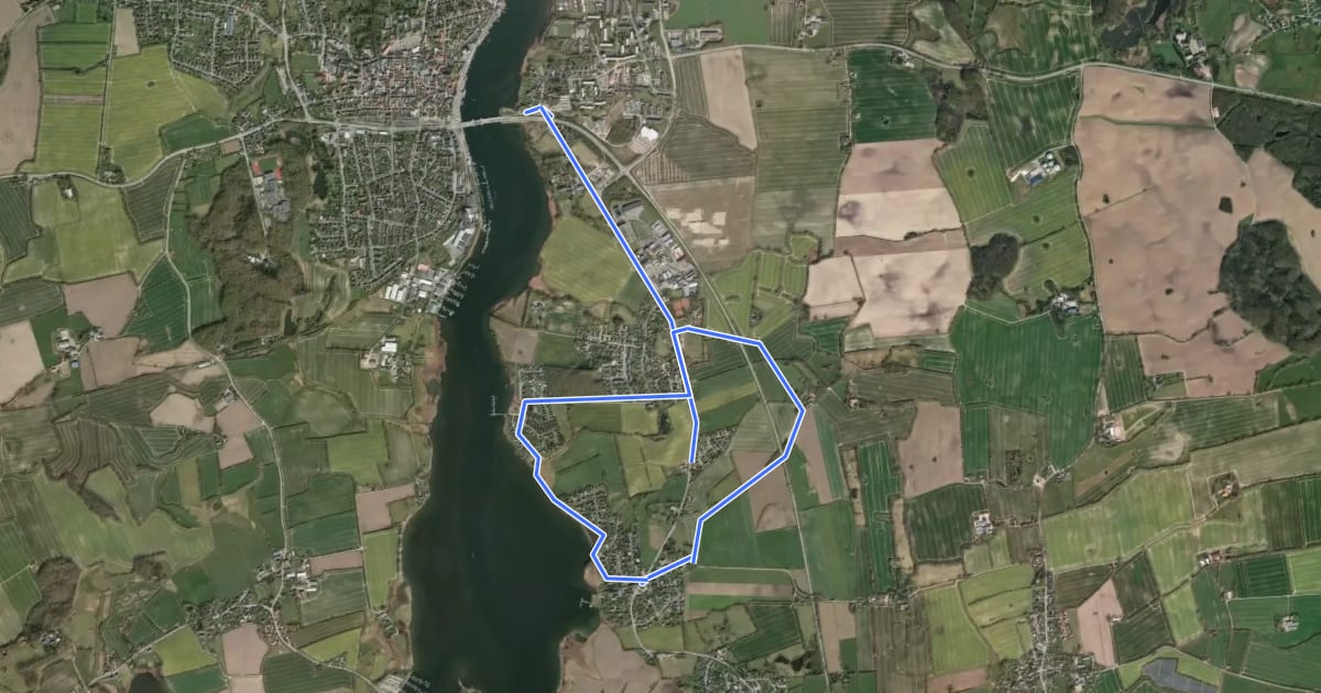 Маршрут Rundweg Lüttfeld-Kopperby-Klemensholl на спутниковом снимке
