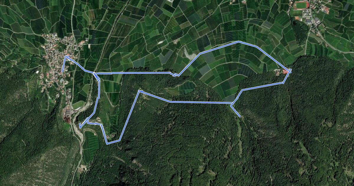 Маршрут Rundweg Montani на спутниковом снимке