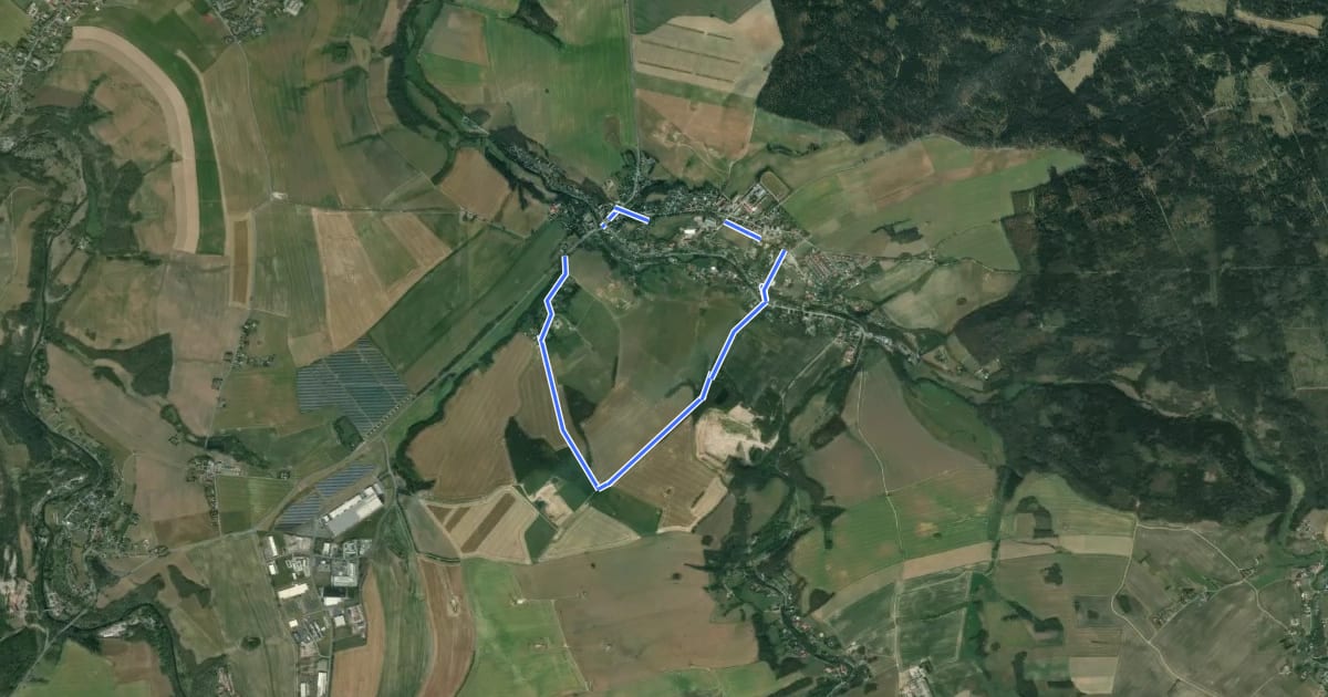 Маршрут Rundweg Naundorf на спутниковом снимке