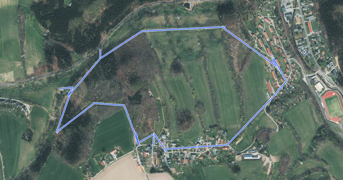 Маршрут Rundweg Naundorf на спутниковом снимке