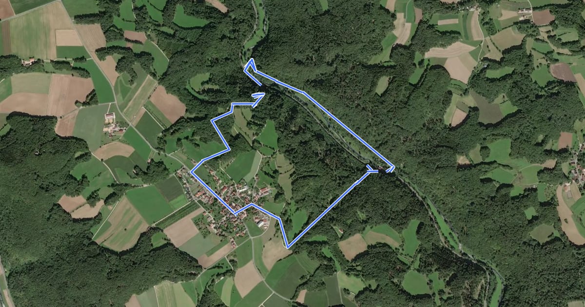 Маршрут Rundweg Riesenburg - Engelhardsberg - Schottersmühle на спутниковом снимке