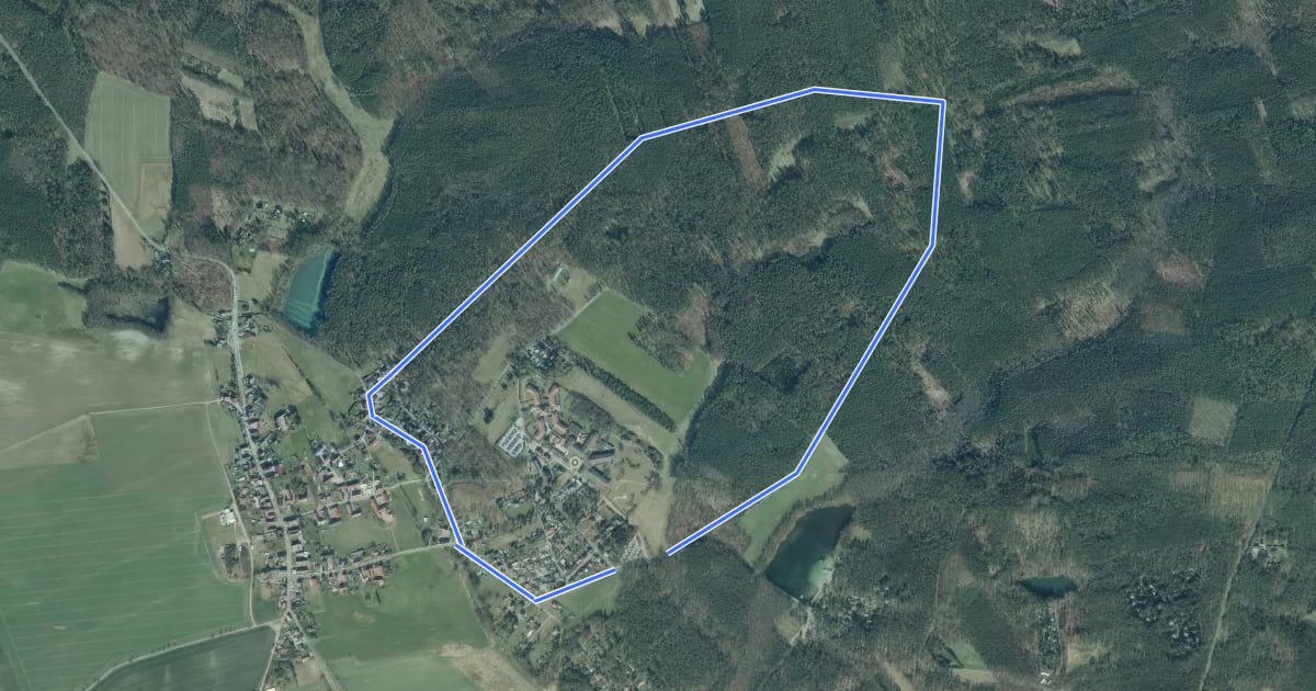 Маршрут Rundweg Schmannewitz-Brehms Ruhe-Schmannewitz на спутниковом снимке