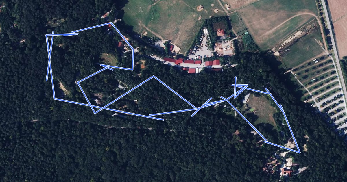 Маршрут Rundweg Tierpark на спутниковом снимке