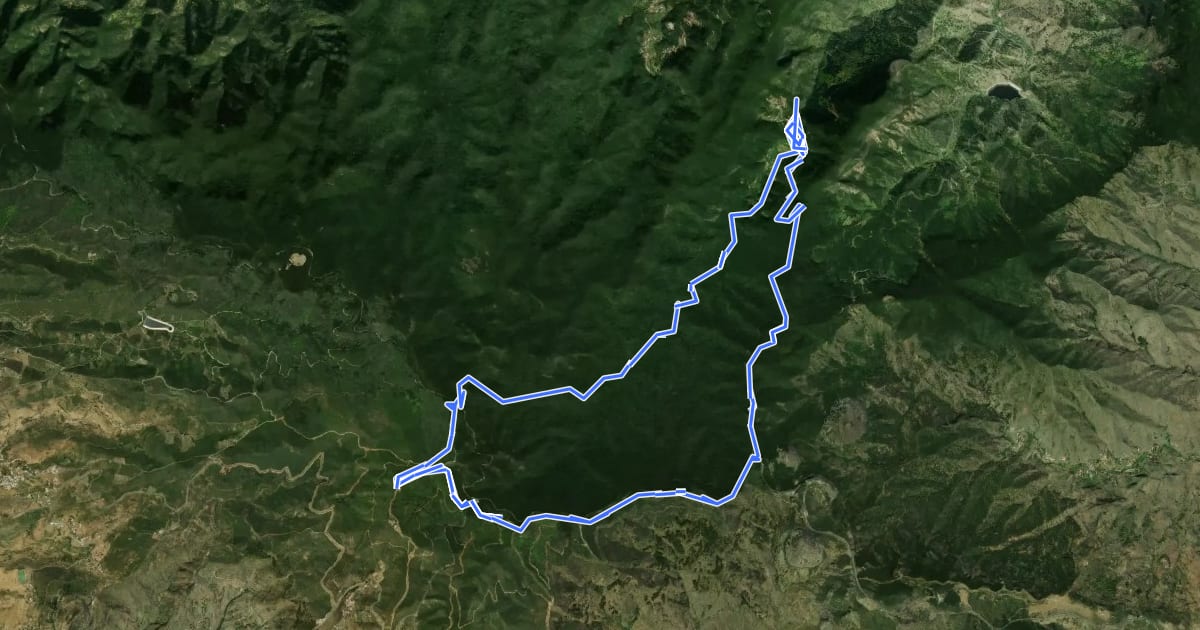 Маршрут Ruta 18: Pajarito - El Cedro - Tajaqué - Pajarito на спутниковом снимке