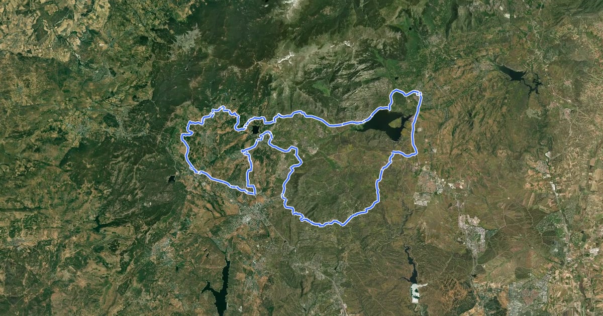 Маршрут Ruta ADESGAM (Asociación de Desarrollo Sierra de Guadarrama) на спутниковом снимке