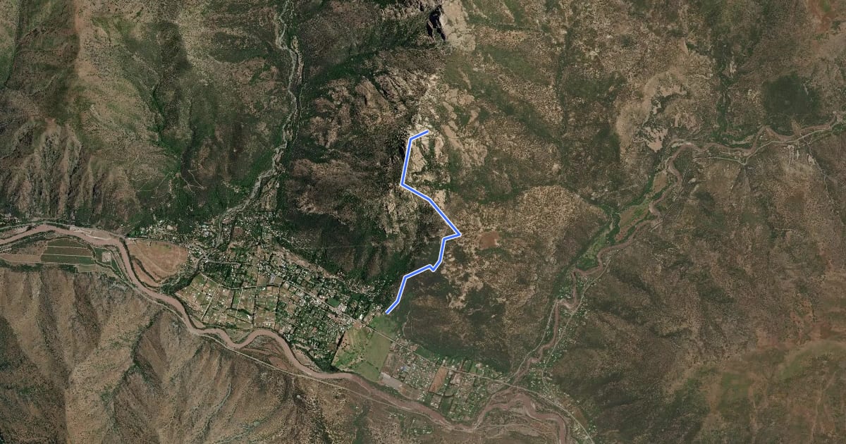 Маршрут Ruta Cueva El Manzano на спутниковом снимке