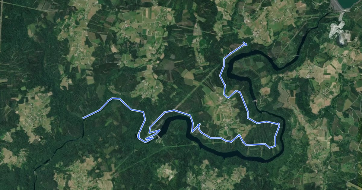 Маршрут Ruta da Fervenza das Hortas ao Río Lañas на спутниковом снимке