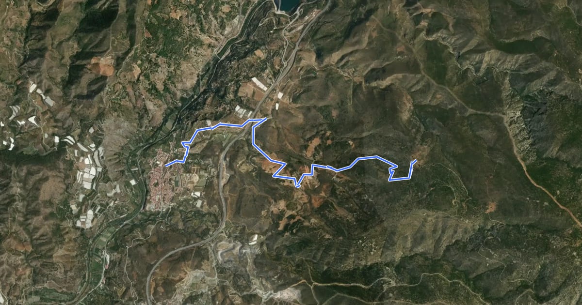 Маршрут Ruta de la Haza del Señor o Sendero de las Minas на спутниковом снимке