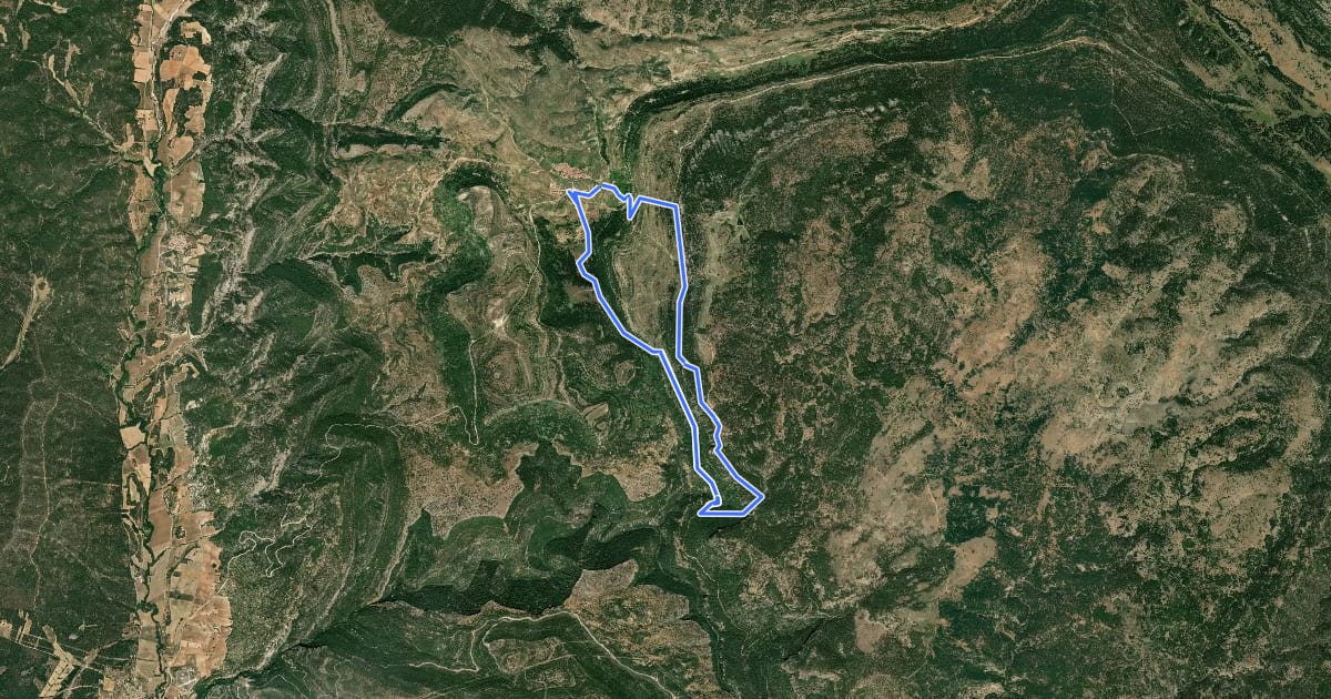 Маршрут Ruta de Las Fuentecillas y Los Callejones на спутниковом снимке