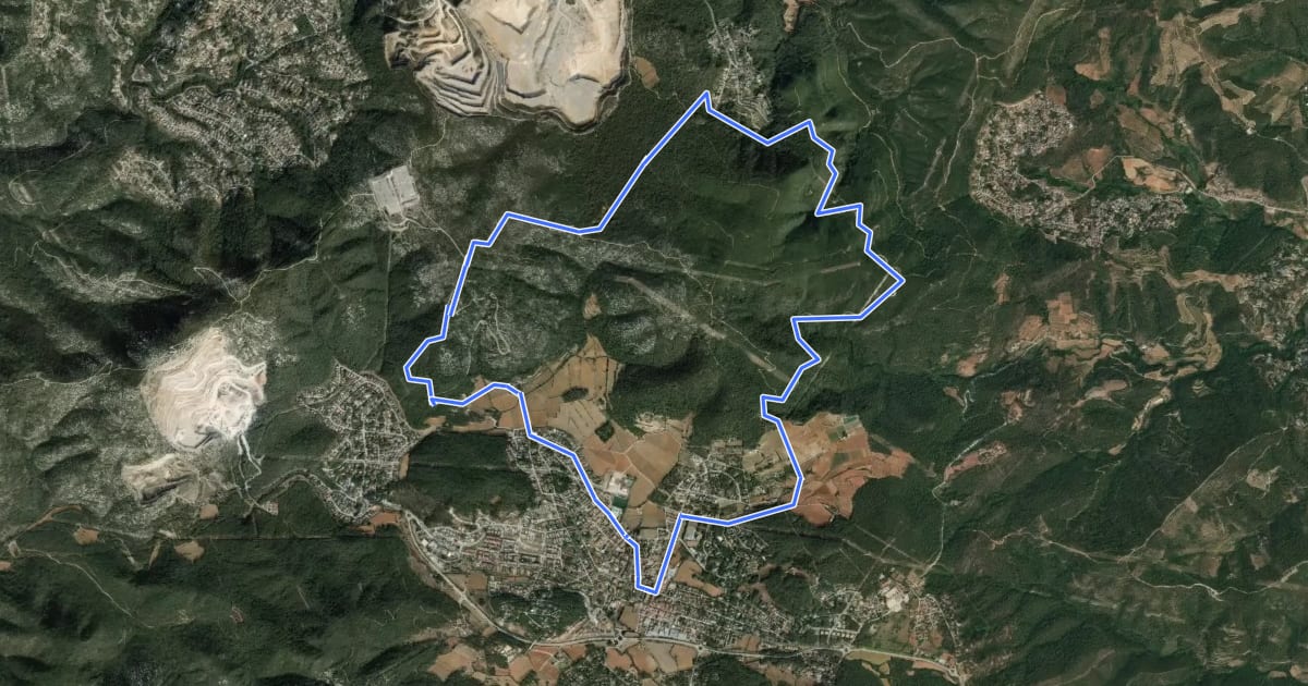Маршрут Ruta de les Fonts на спутниковом снимке