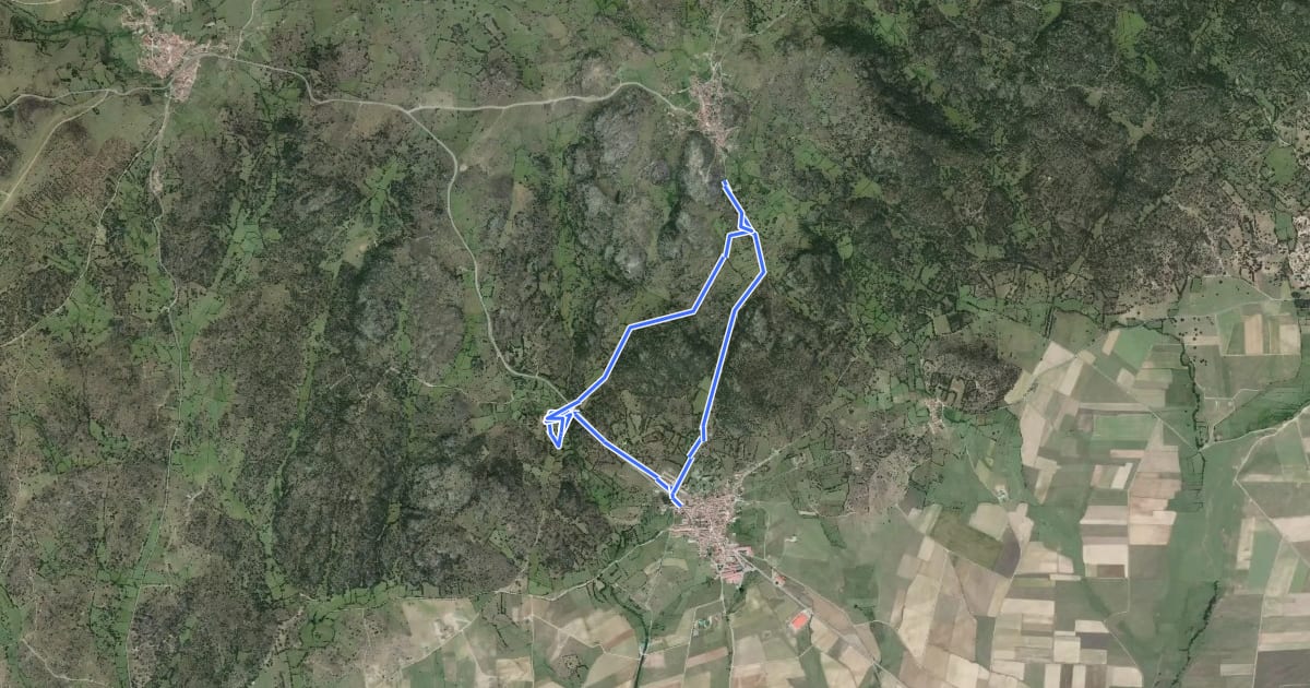 Маршрут Ruta de los Esbaruzaderos на спутниковом снимке