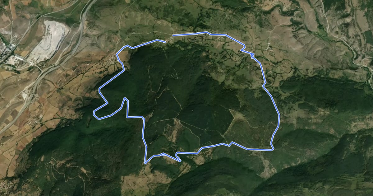 Маршрут Ruta de los pueblos abandonados на спутниковом снимке