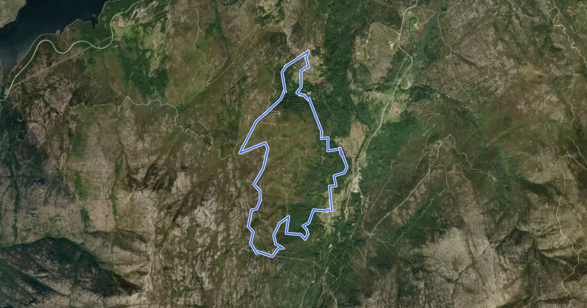 Маршрут Ruta de Padrendo на спутниковом снимке