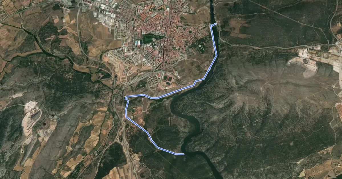 Маршрут Ruta de Valhondo на спутниковом снимке