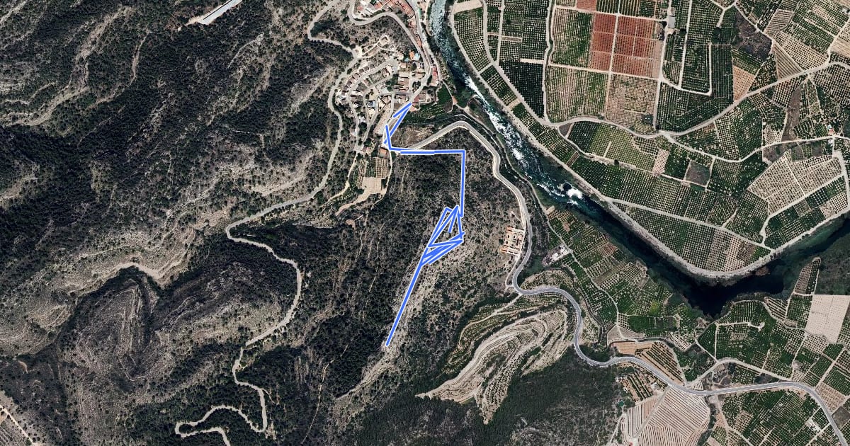 Маршрут Ruta del Castell de Sumacàrcer на спутниковом снимке