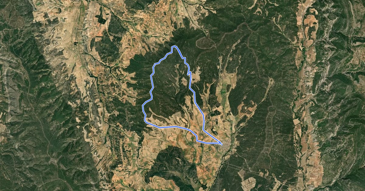 Маршрут Ruta del Cerro de San Cristóbal на спутниковом снимке