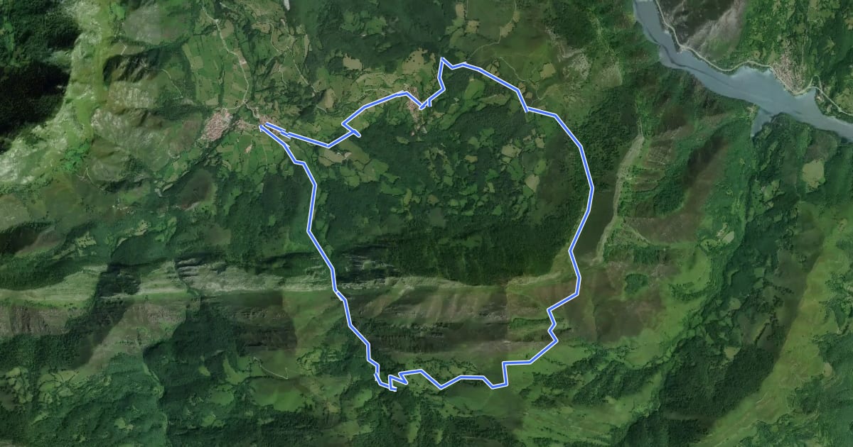 Маршрут Ruta del Cuyargayos на спутниковом снимке