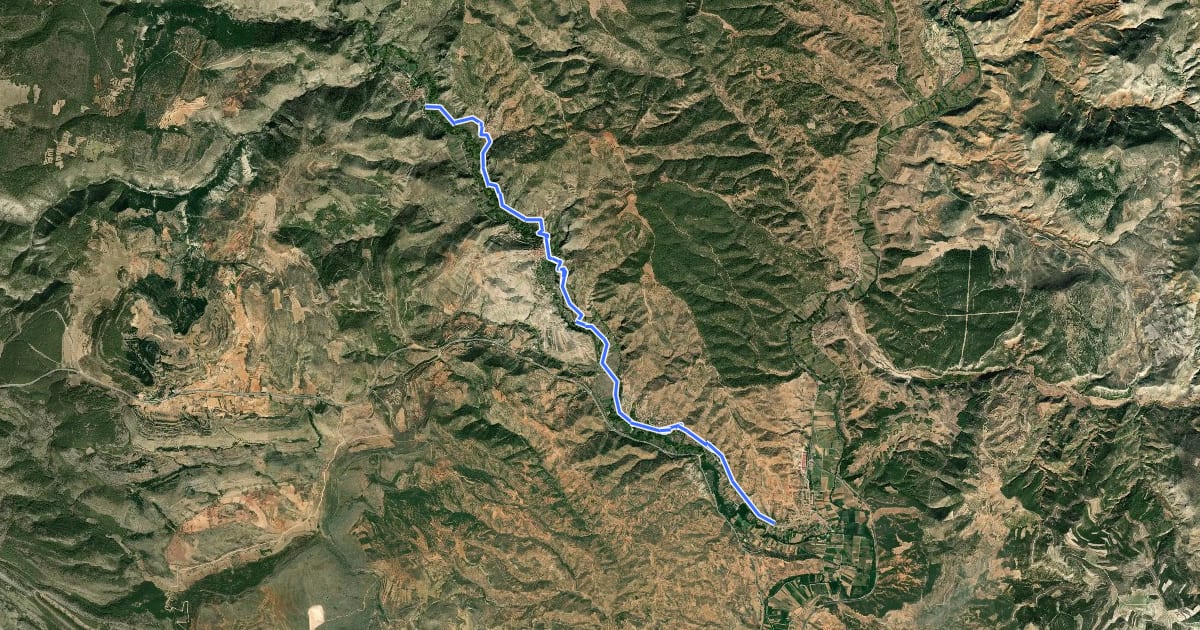Маршрут Ruta del Ebrón на спутниковом снимке