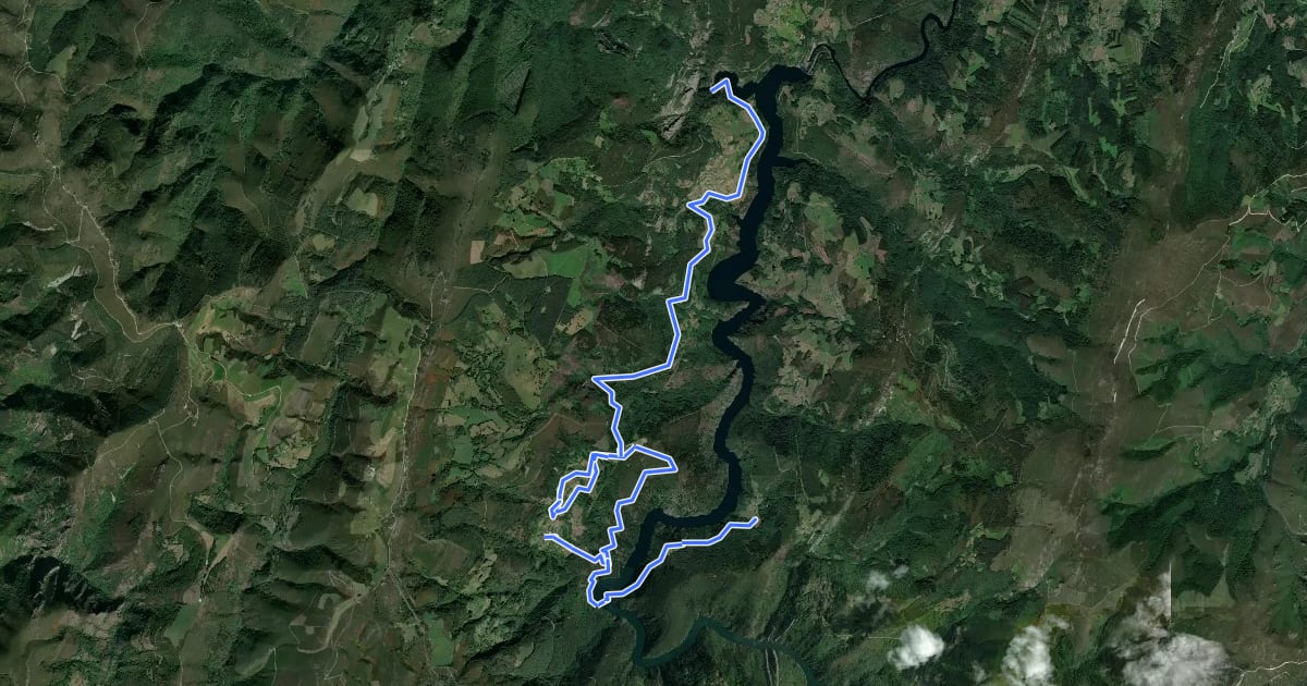 Маршрут Ruta del puente colgante на спутниковом снимке