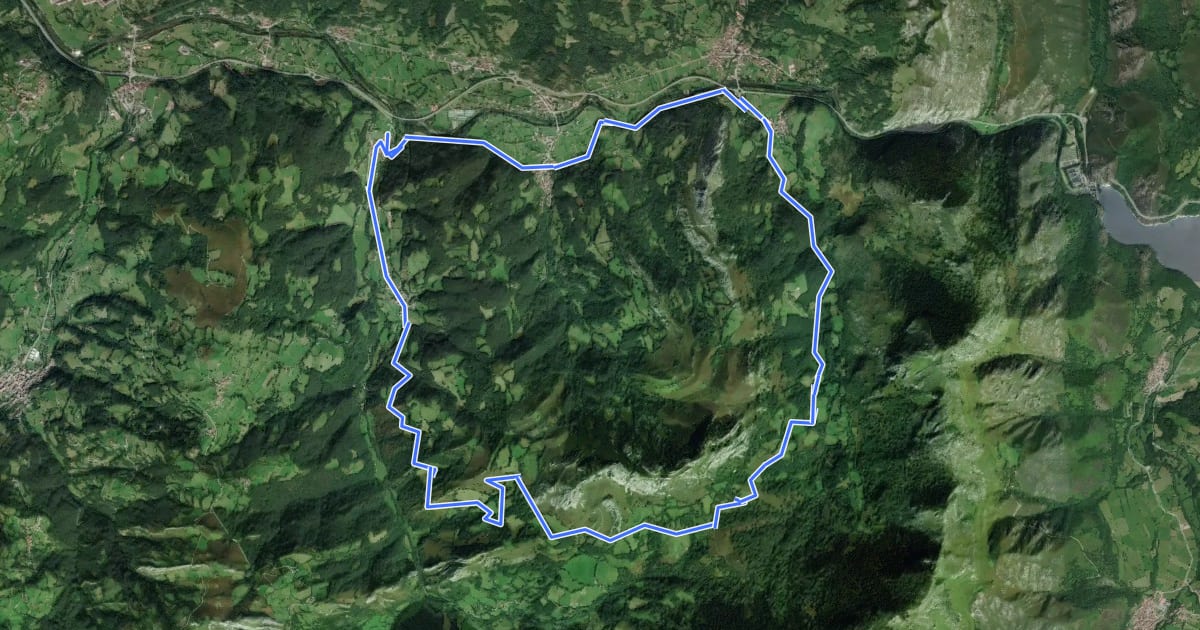 Маршрут Ruta del Reigusu на спутниковом снимке