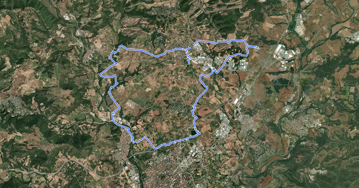 Маршрут Ruta del romànic V.3 - Del pla de Bages a Castellnou на спутниковом снимке