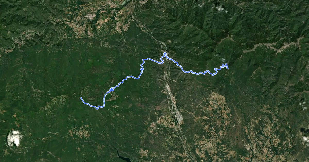 Маршрут Ruta dels 4 refugis de Tramuntana. Etapa: Refugi Refugi "Forn de Calç" <=> "Refugi Les Salines" на спутниковом снимке