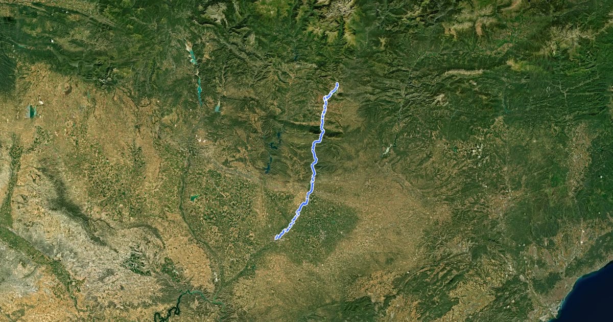 Маршрут Ruta dels Llacs на спутниковом снимке