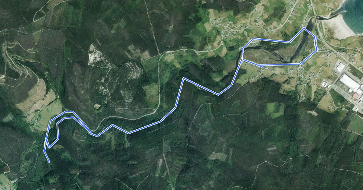 Маршрут Ruta do río de Ouro на спутниковом снимке